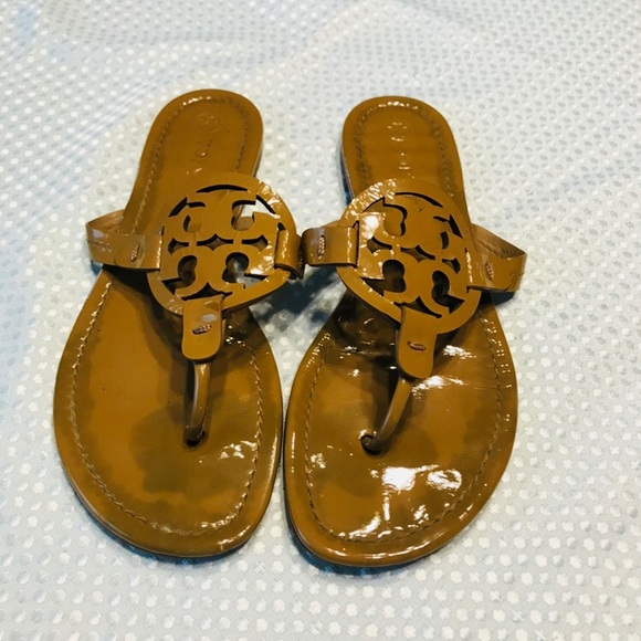 Tory Burch Miller patent leather sandals - Picture 13 of 15